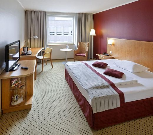 voco Dusseldorf Seestern, an IHG Hotel