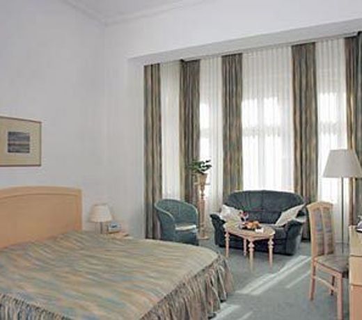 VILLA VIKTORIA