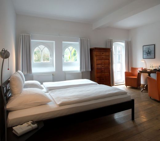 Hotel Mutterhaus Dusseldorf