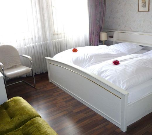 Artus Hotel