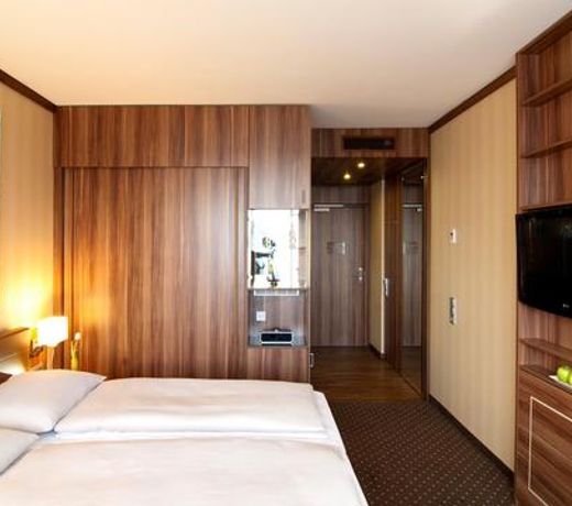 Living Hotel Dusseldorf