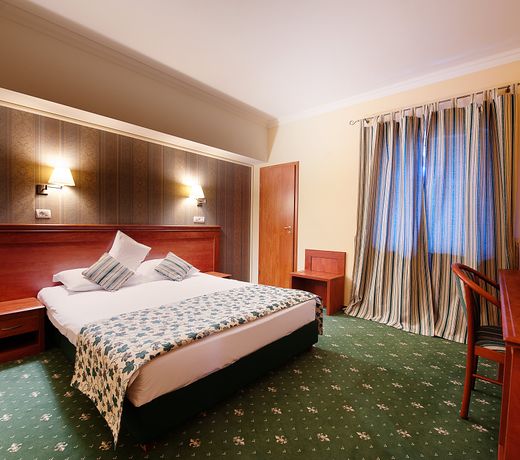 Best Western Plus Lido Hotel