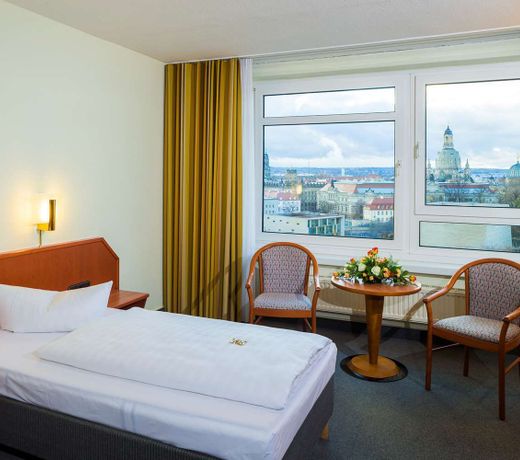 Hotel Am Terrassenufer