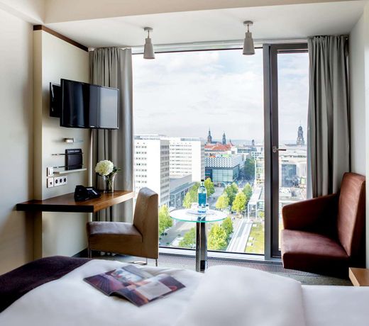 Pullman Dresden Newa