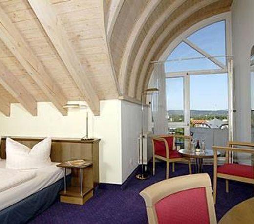 AZIMUT Hotel Dresden