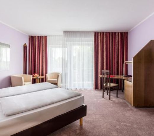 AZIMUT Hotel Dresden