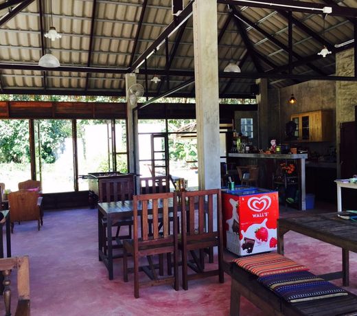 Chiang Dao Hut