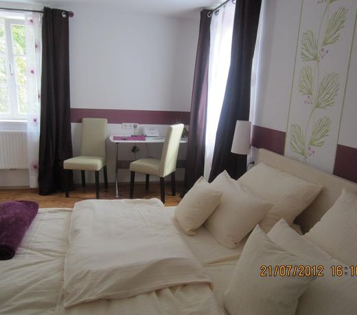 Hotel DAH-Inn