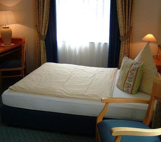 HOTEL ZUR MÃHLE