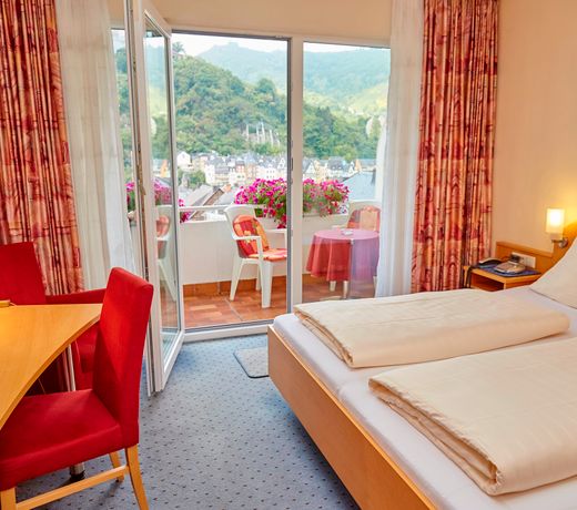 Flair Hotel am Rosenhügel - Garni