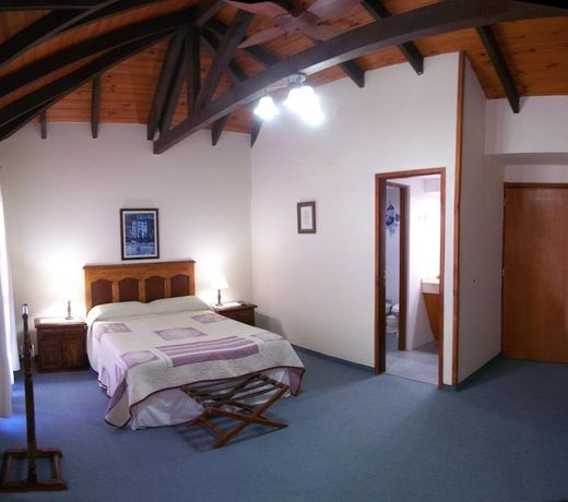 Hostal L' Hirondelle