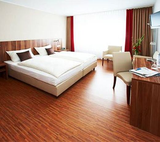 Das Ebertor - Hotel & Hostel
