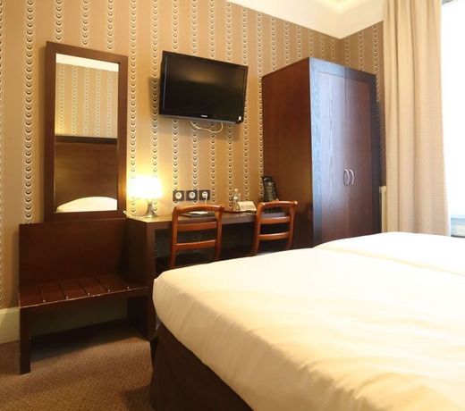 Le Grand Hotel
