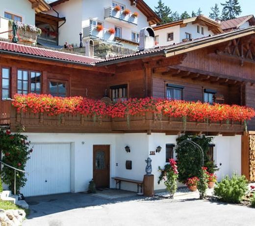 Sunny Mountain View Apartment in Kaunerberg