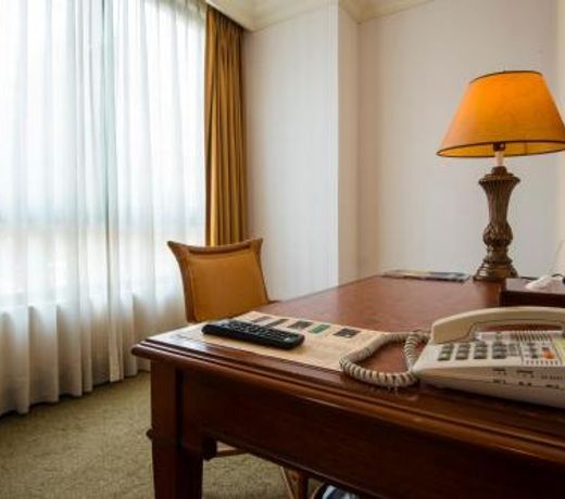 Wei-Yat Grand Hotel
