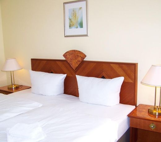 Hotel Amadeus Central
