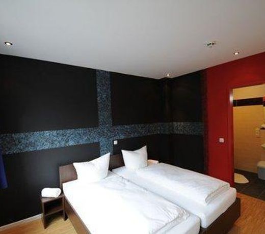 HOLI-Berlin Hotel