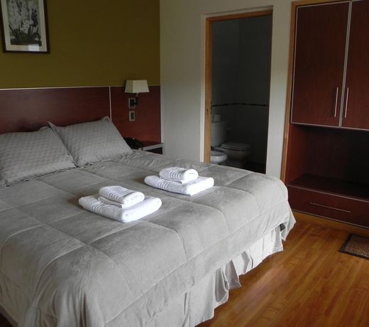 Land Park Lodge & Spa