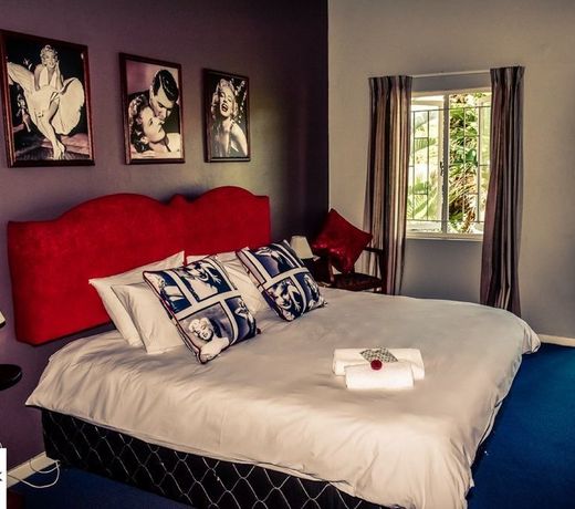 Fairy Knowe Hotel