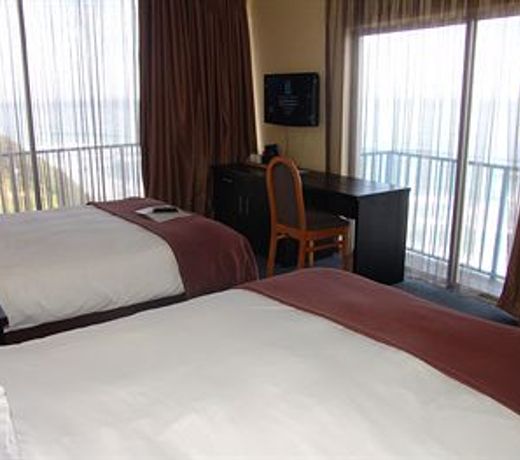 Wilderness Beach Hotel