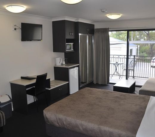 Dalby Fairway Motor Inn