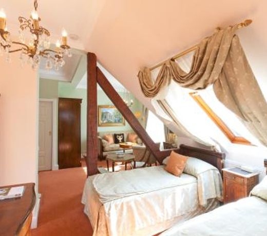 Hotel Belle Epoque