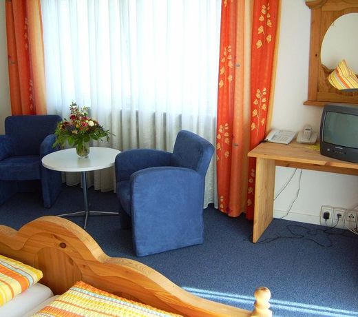 GASTHAUS HOTEL HIRSCH