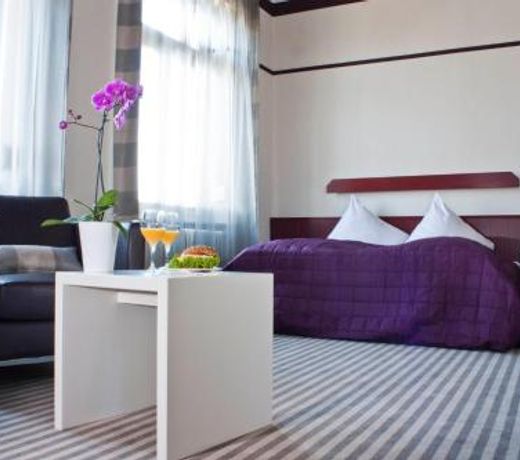 Hotel Neuer Karlshof