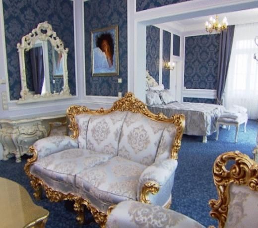 HOTEL-RESTAURANT MONOMACH