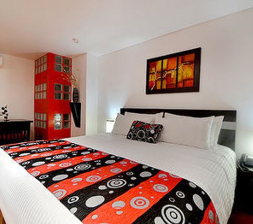La Rivera Hotel