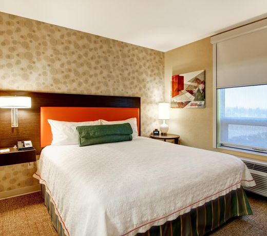 Home2 Suites by Hilton West Edmonton