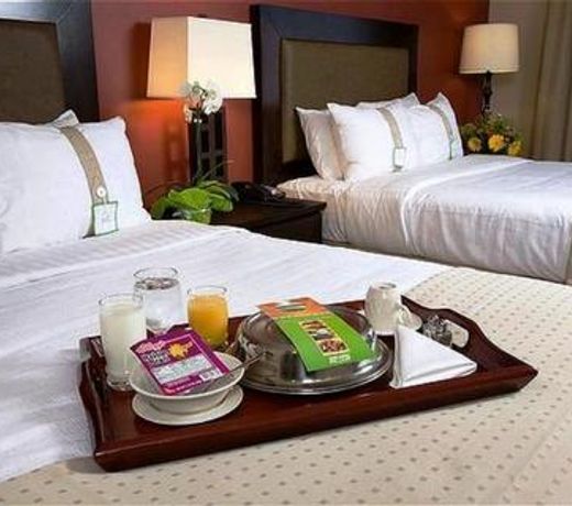 Holiday Inn Covington, an IHG Hotel