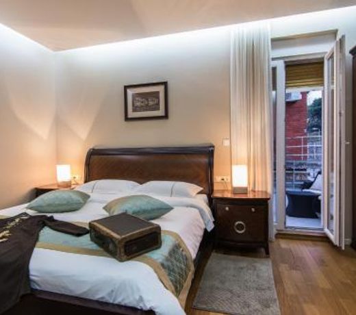 Scallop Regent Rooms self check-in