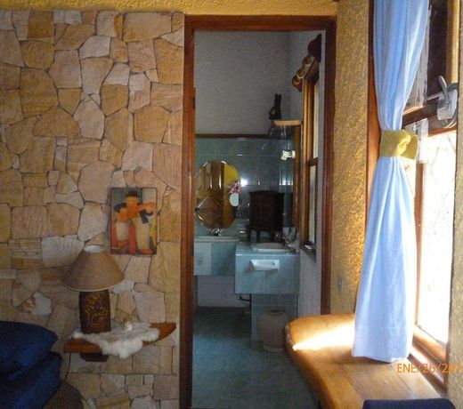 LA HACIENDA LODGE