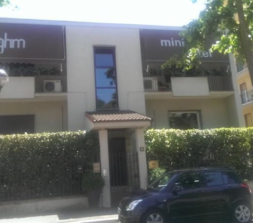 A New Guesthouse