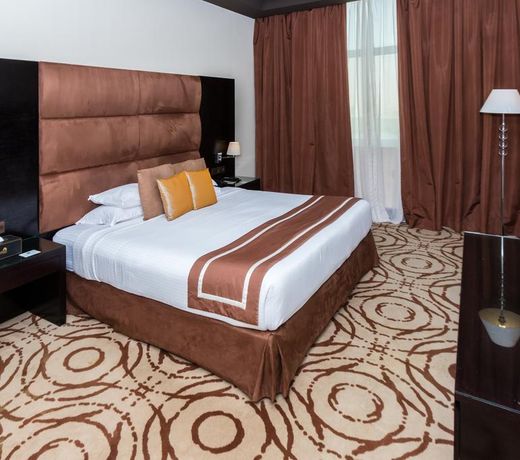 Mangrove Hotel