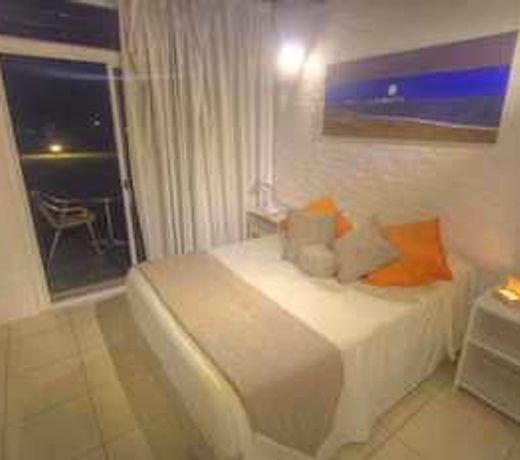 Tio Tom Arenas - All Inclusive