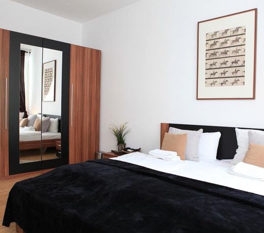 Hamburg Room