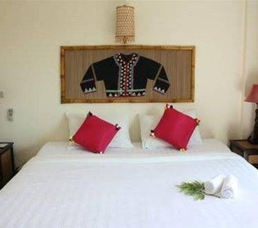 Phumanee Home Hotel