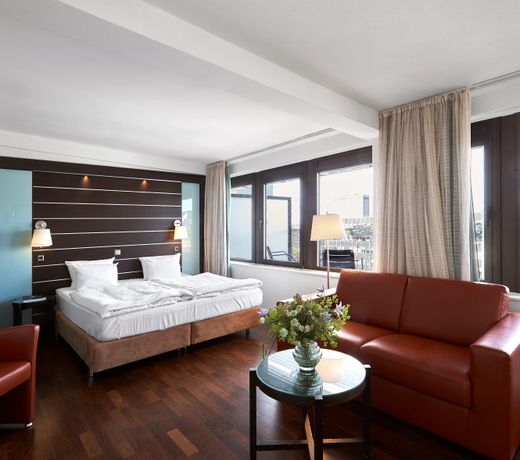 Imperial Hotel