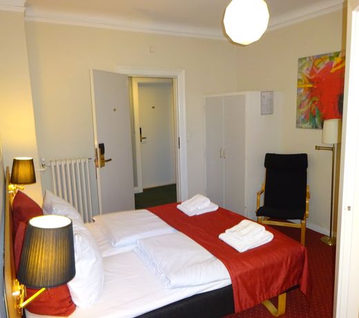 City Hotel Nebo