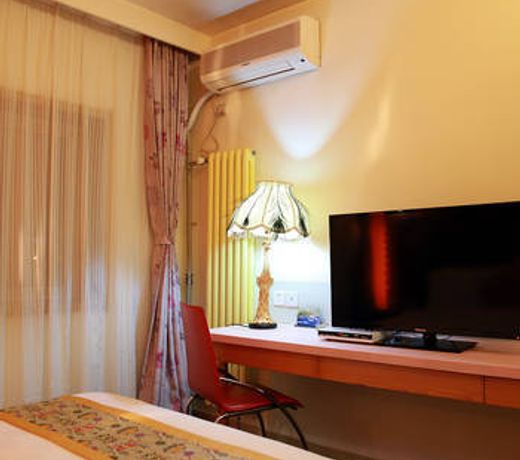 Baoxuan Hotel
