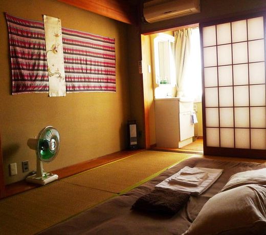 SEN GUESTHOUSE