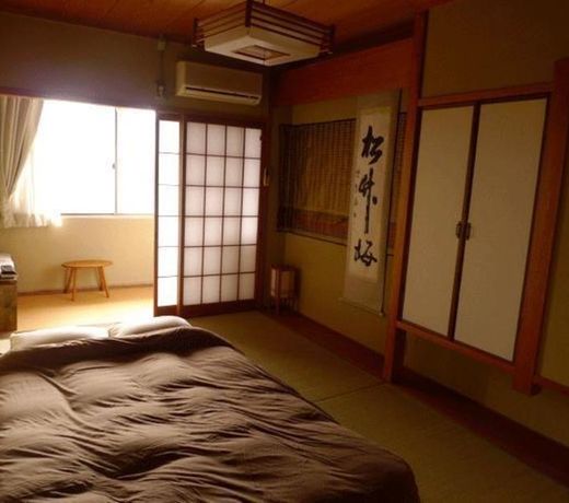 SEN GUESTHOUSE