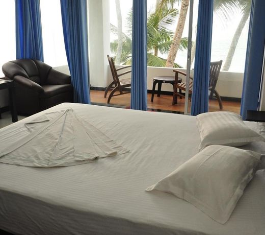 Cool Beach Hotel