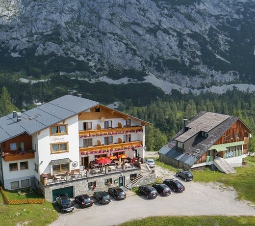 Hotel Alpenrose