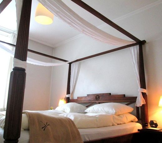 SOFS boutique hotel