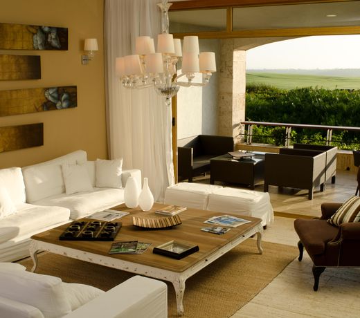 Los Altos Residences By Mint