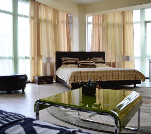 Green Hotel