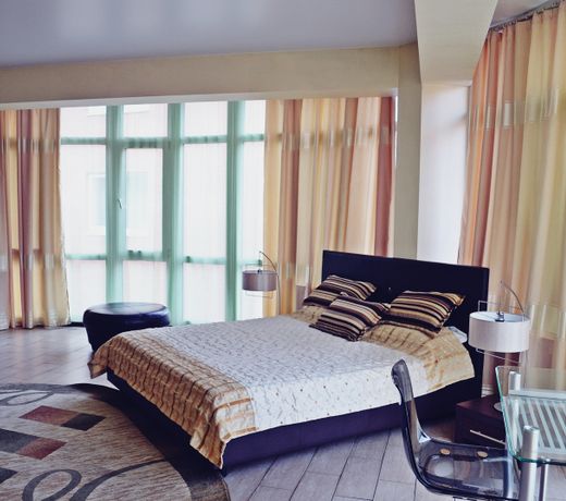 Green Hotel